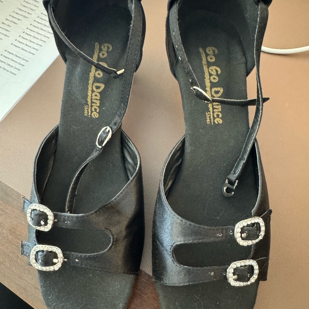 Women's Black Ballroom Shoes. 1 inch heel. Size 7.5